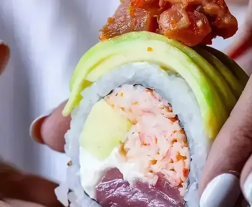 Tunavocado Roll
